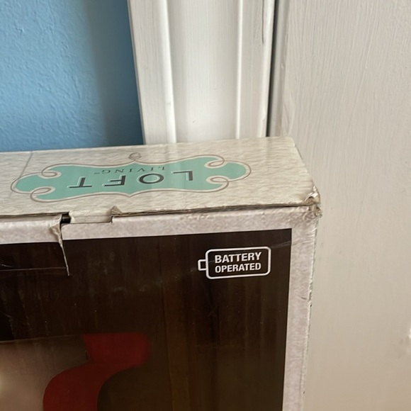 Loft Living *NIB* Marqee Sign, "M" - Picture 6 of 13